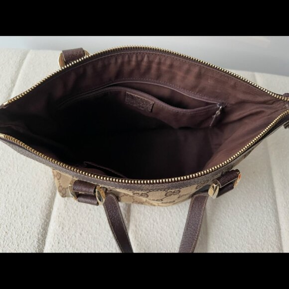 Gucci Abbey Tote Bag - Picture 9 of 13